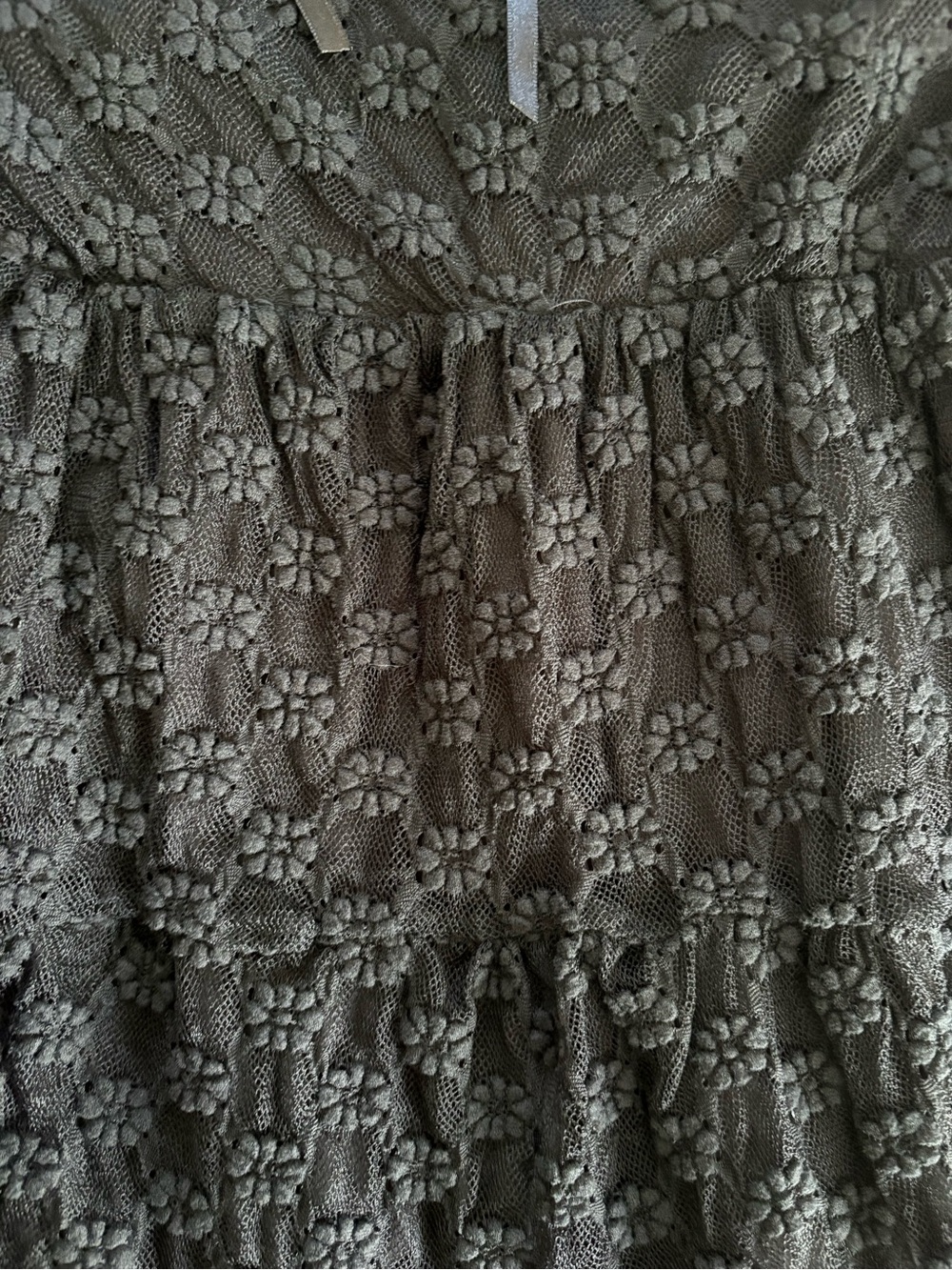 lace dress - Picture 3 of 6